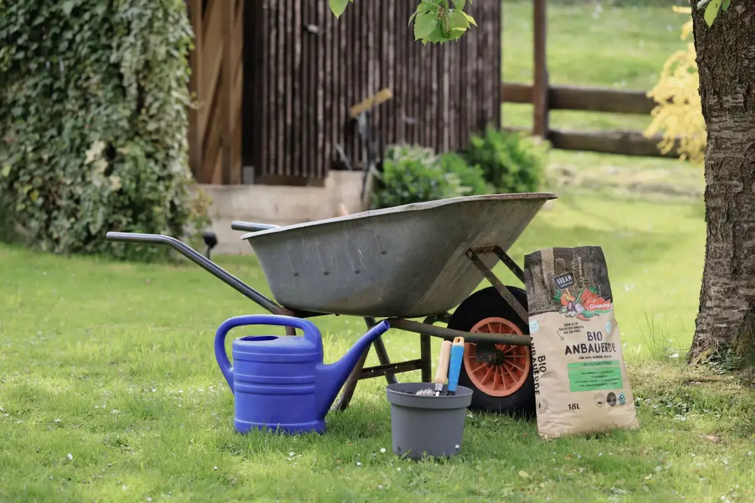 Know When to Call a Landscape Gardener